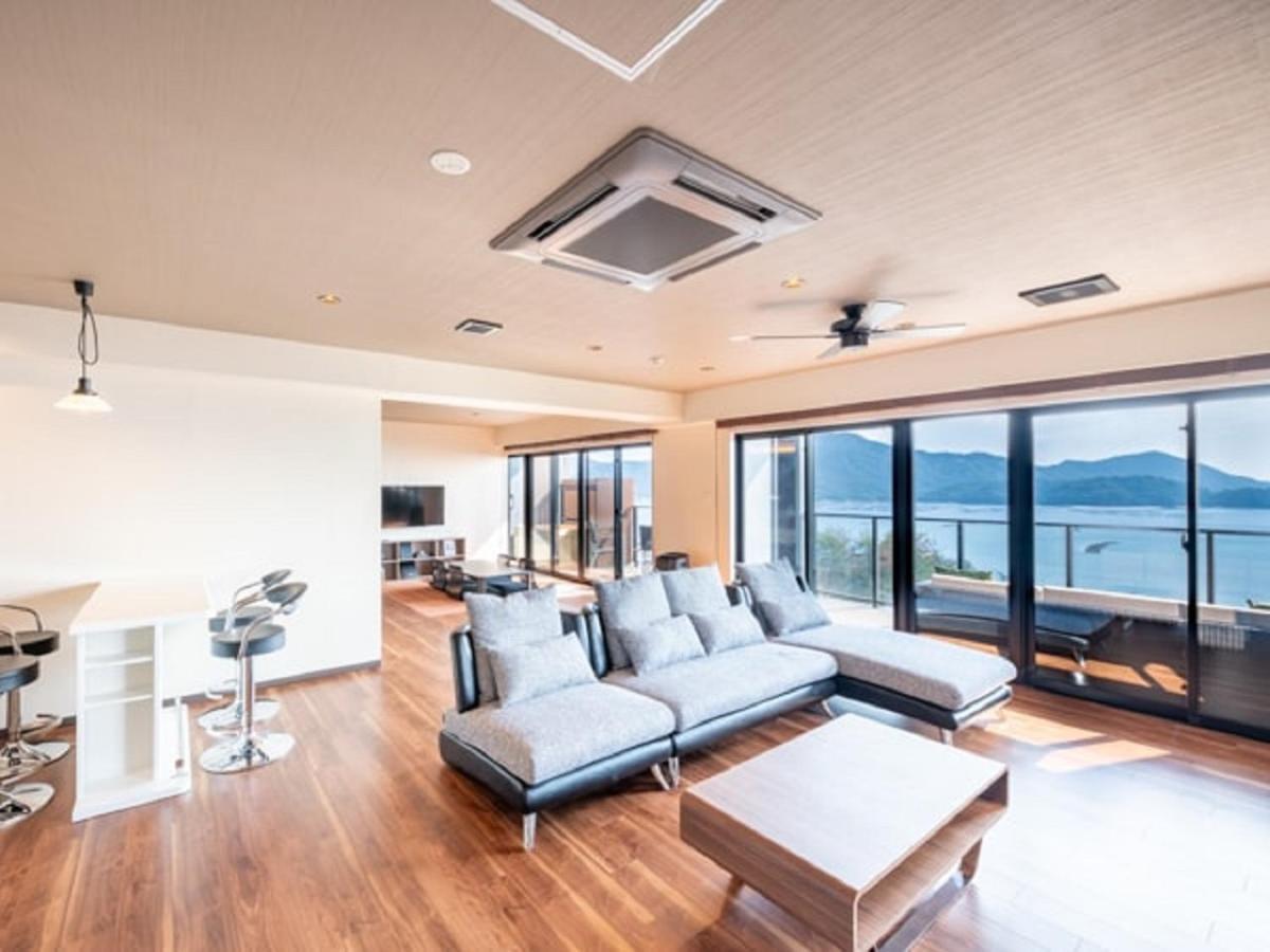 Livemax Resort Miyahama Ocean View Хатсукаичи Екстериор снимка