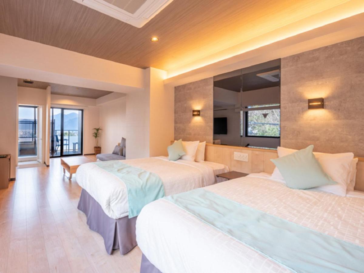 Livemax Resort Miyahama Ocean View Хатсукаичи Екстериор снимка