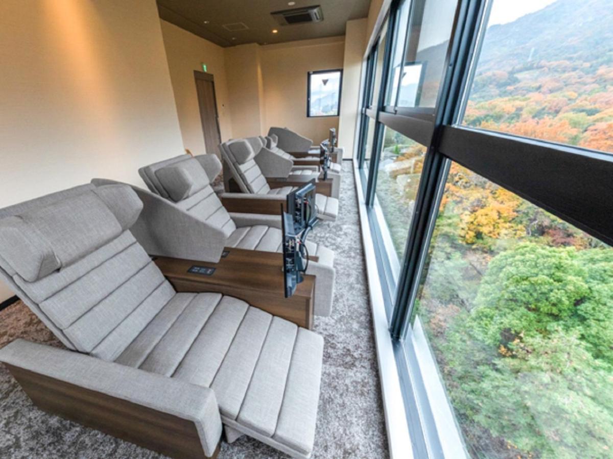 Livemax Resort Miyahama Ocean View Хатсукаичи Екстериор снимка