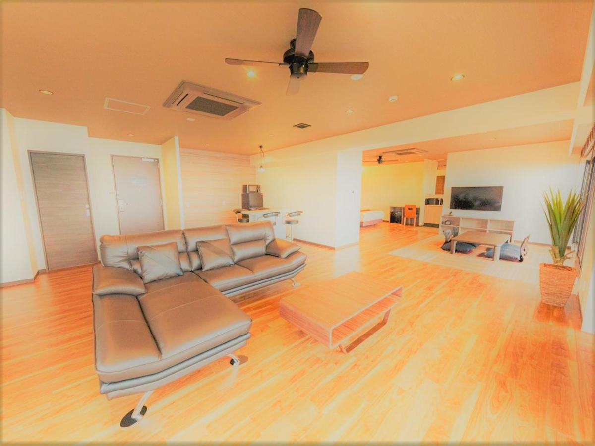Livemax Resort Miyahama Ocean View Хатсукаичи Екстериор снимка
