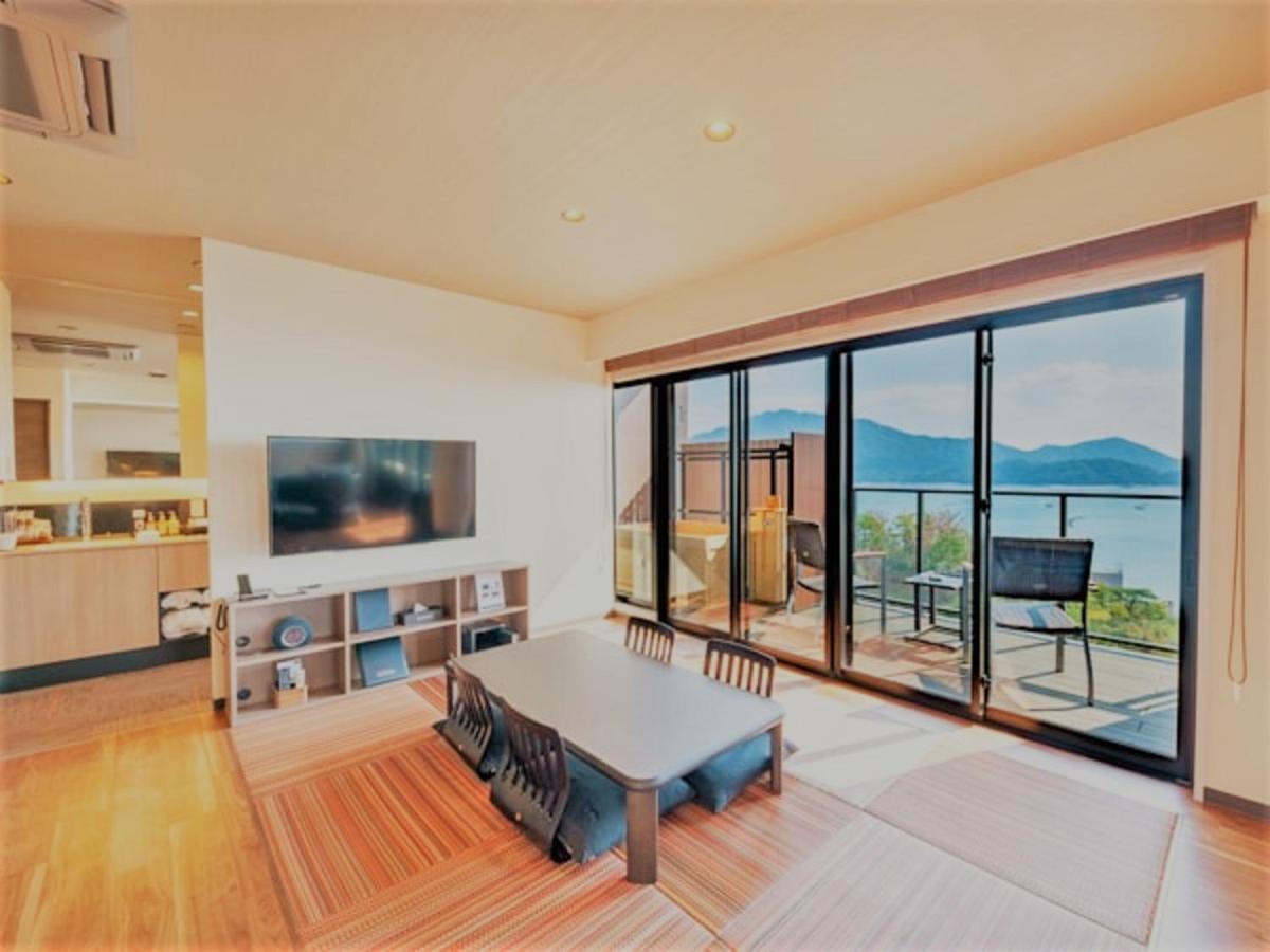 Livemax Resort Miyahama Ocean View Хатсукаичи Екстериор снимка
