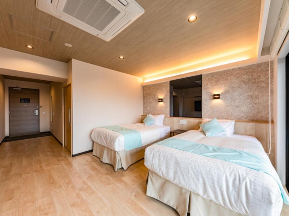 Livemax Resort Miyahama Ocean View Хатсукаичи Екстериор снимка
